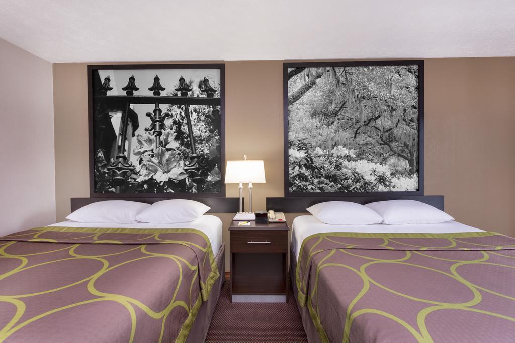 Motel Super 8 By Wyndham Locust Grove Esterno foto