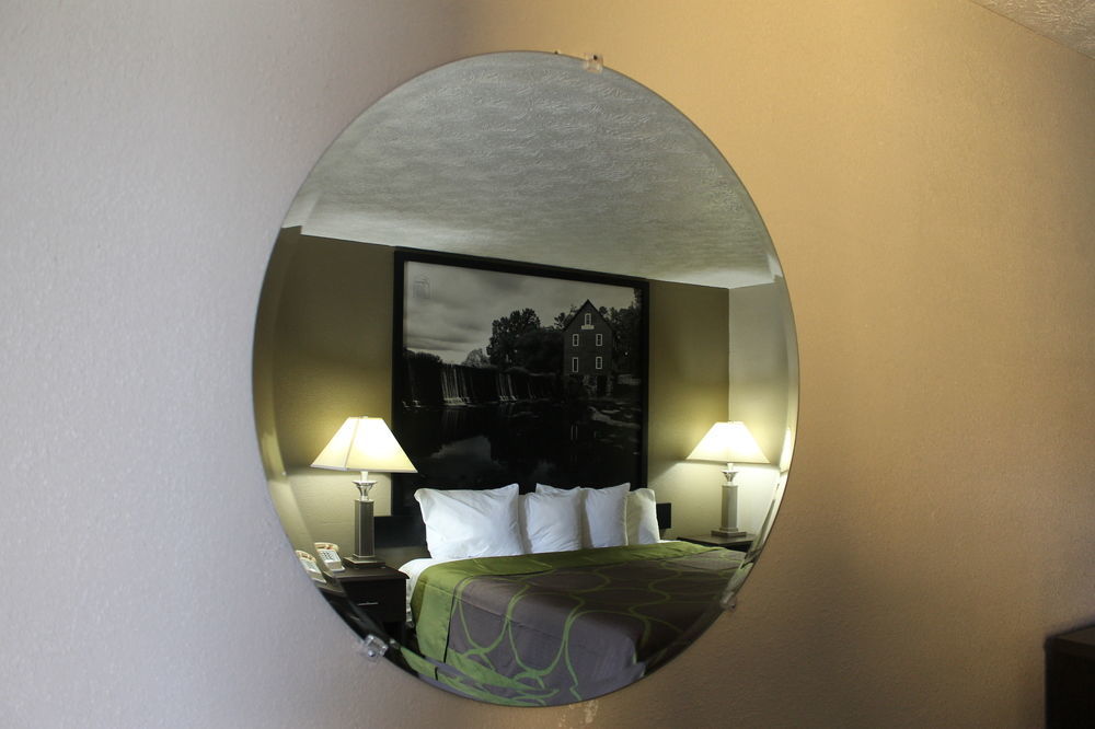 Motel Super 8 By Wyndham Locust Grove Esterno foto